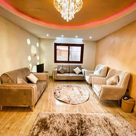 Pyramids Cleopatra Apartment Cairo Exterior photo